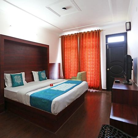Grand Himalayan Hotels & Resorts Муктесвар Екстериор снимка